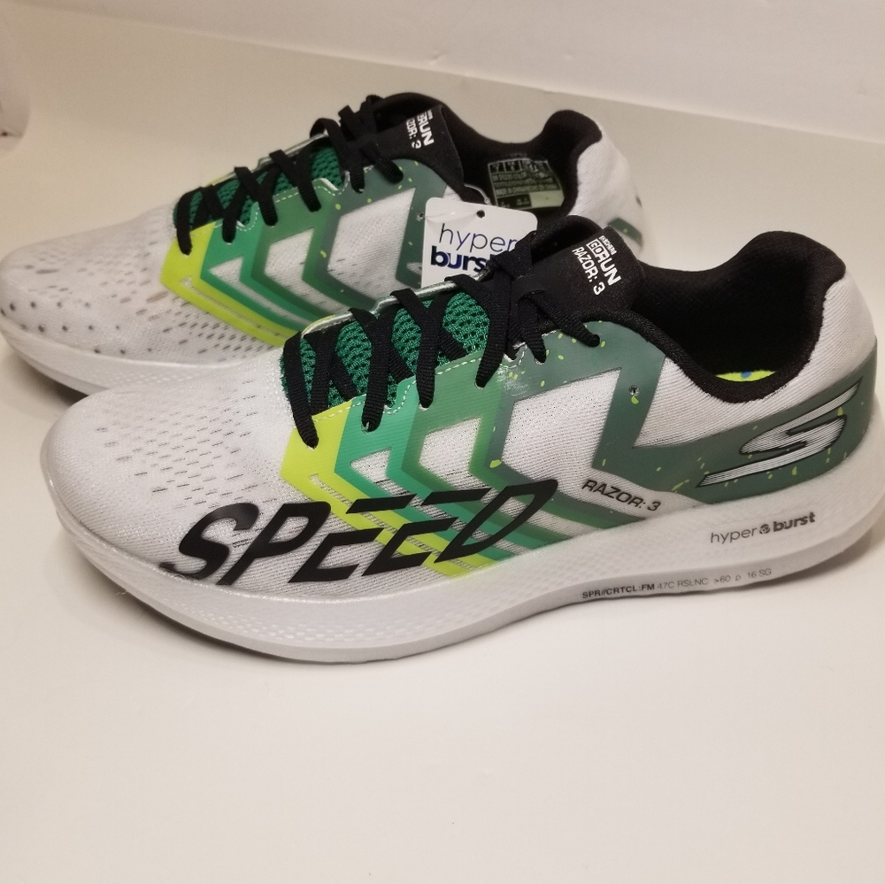 Skechers GOrun Razor 3 Hyper Burst Running Shoe